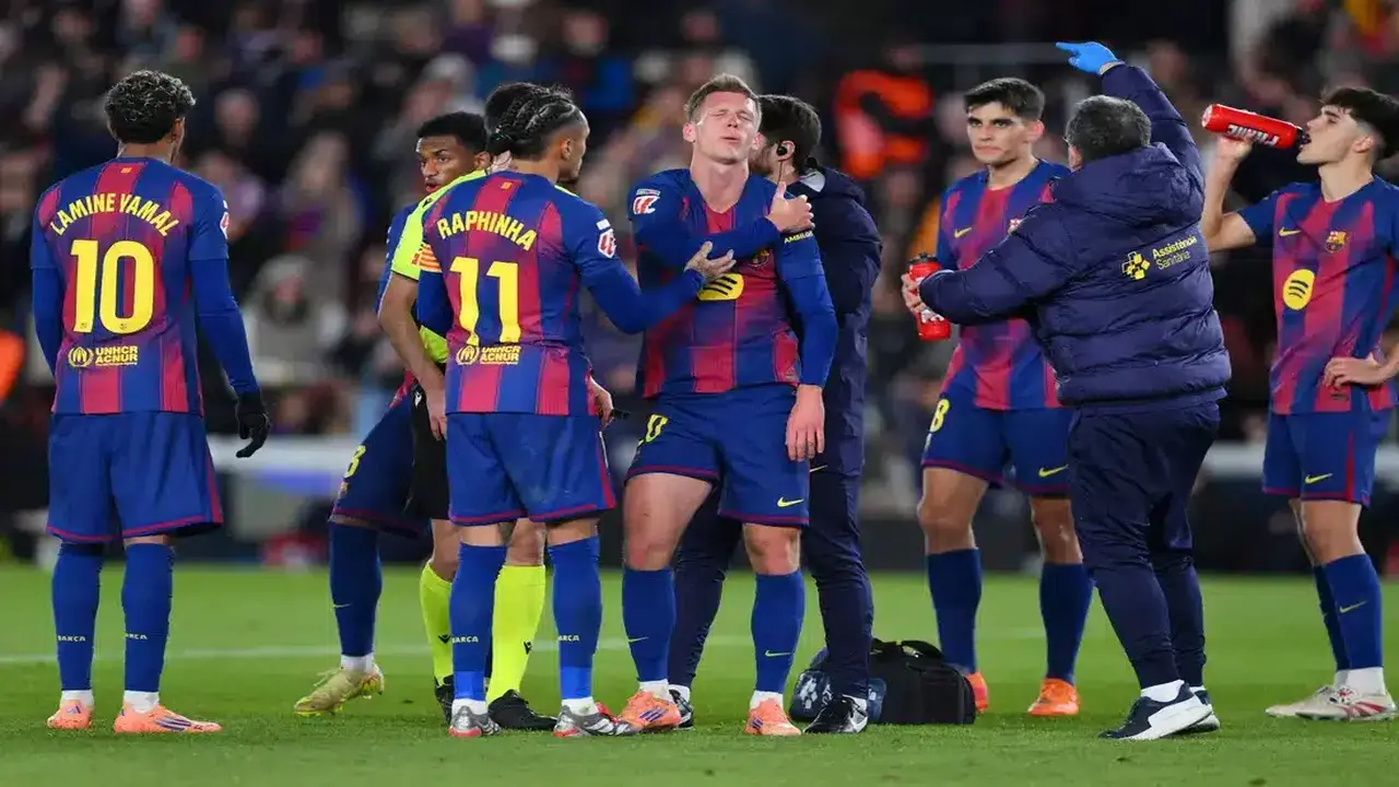تفاصيل اتفاق برشلونة لتجديد عقد نجمه لعامين إضافيين
